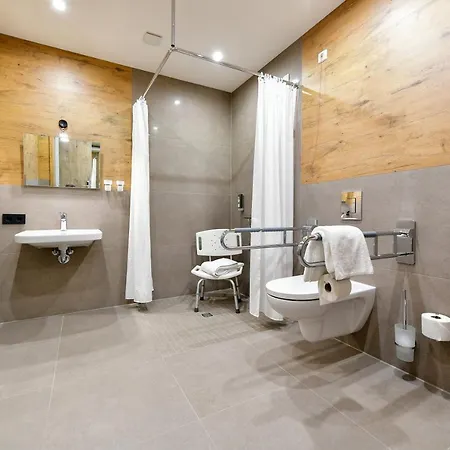 Western Parkhotel & Hotel 4*