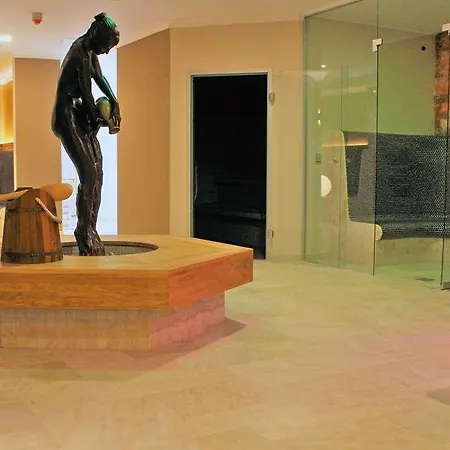 Western Parkhotel & Отель Котбус