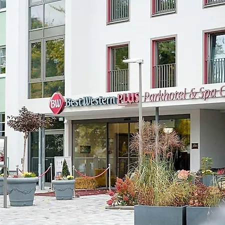 Western Parkhotel & 4*