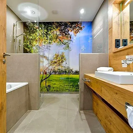 Hotel Western Parkhotel & 4*