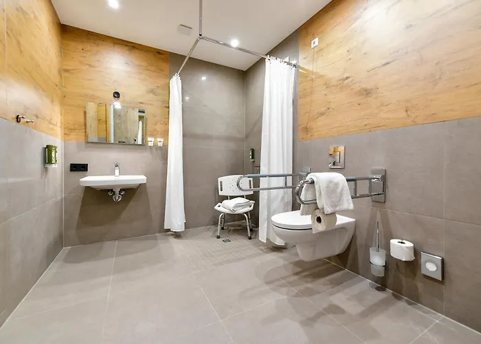 Western Parkhotel & Hotel 4*