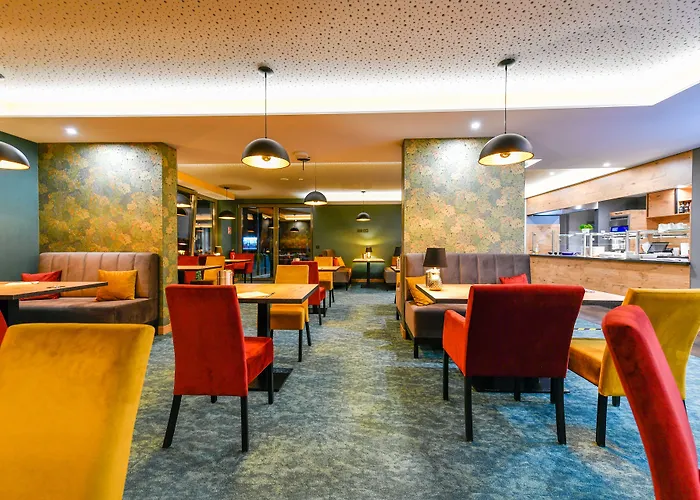 Western Parkhotel & 酒店 4*